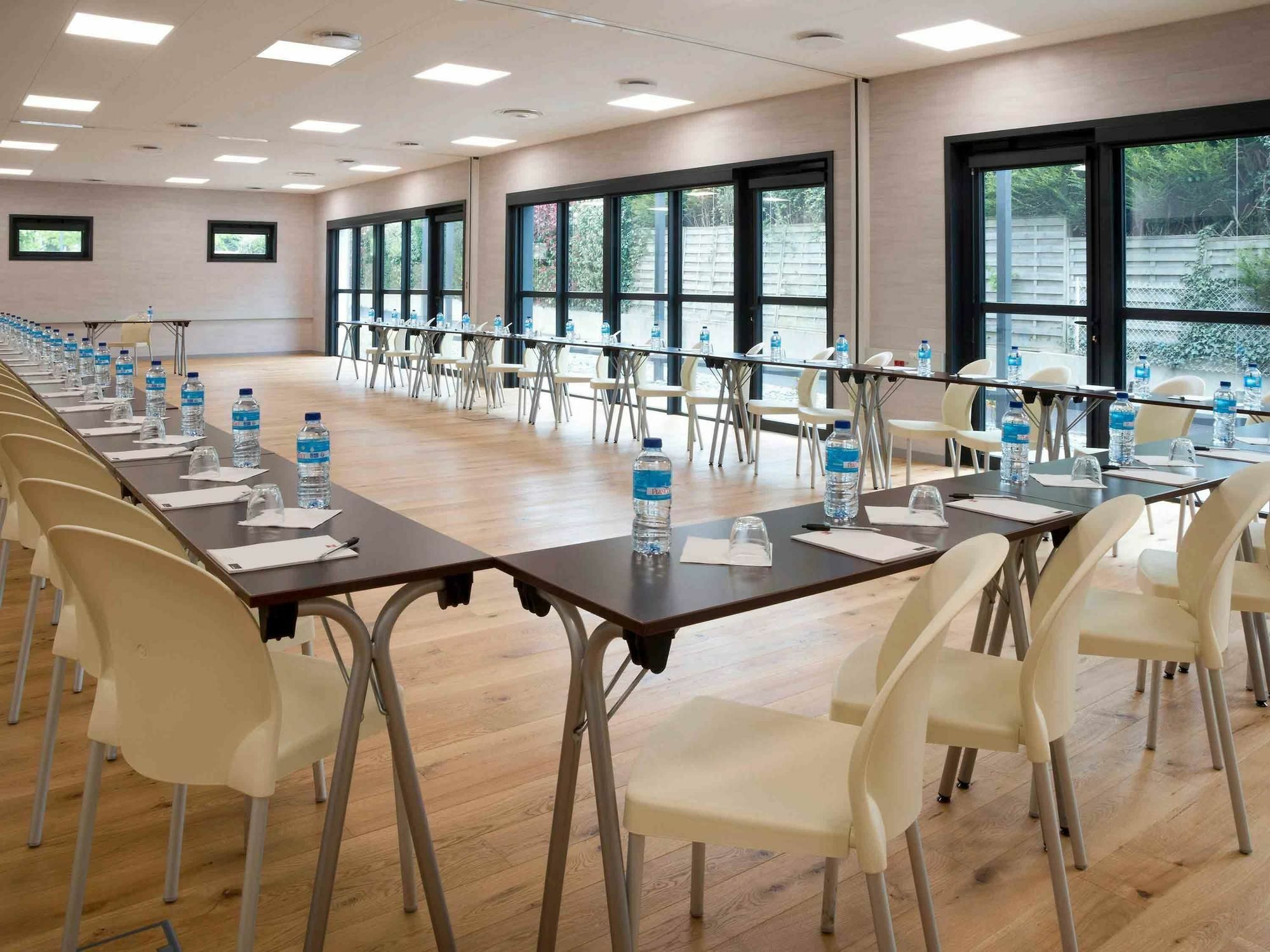 Ibis Rennes Beaulieu Hotell Cesson-Sévigné Eksteriør bilde